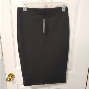 NWT Studio size small midi stretch skirt